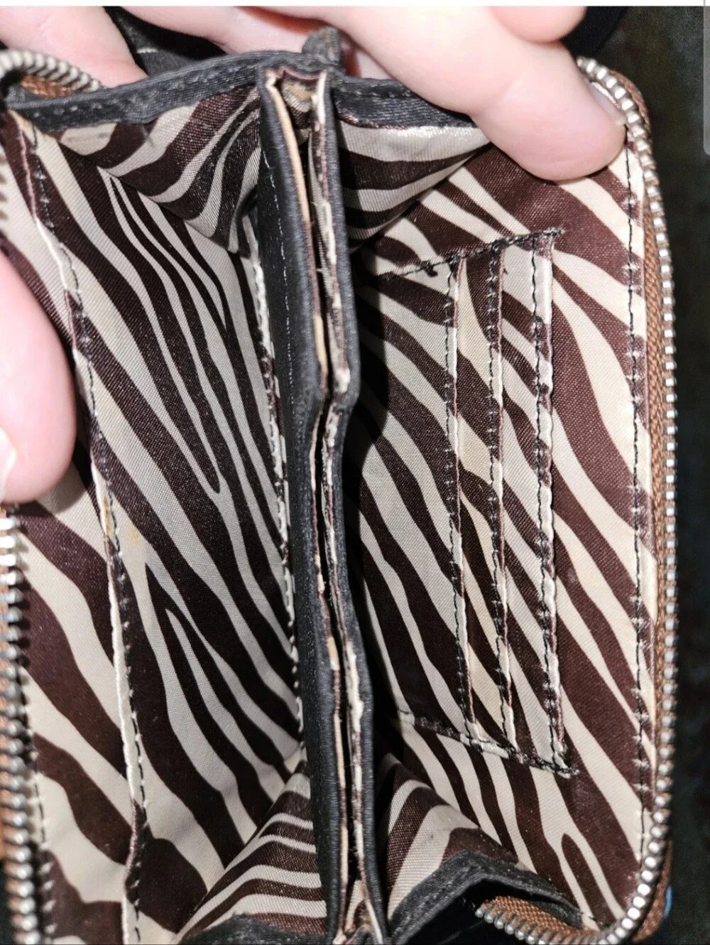 Dana Buchman Blue & Brown Wristlet/ Wallet w/ Animal Print Lining Zip Closure